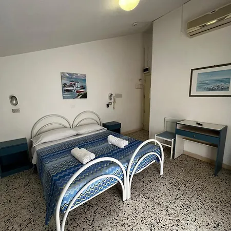 Hotel Till Rimini