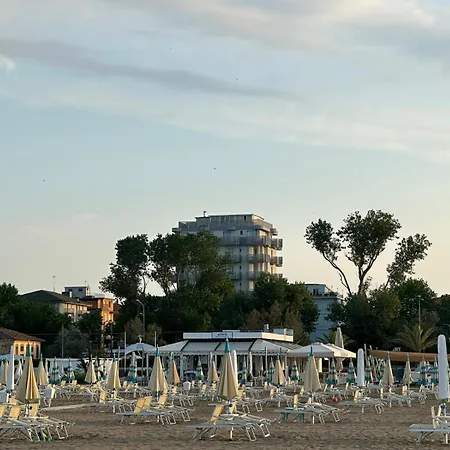 Neyra Beach 3*