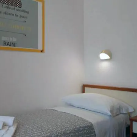 Otel Caterina 3*