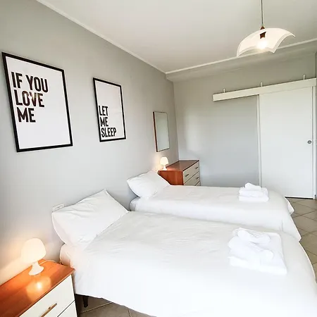 Bilocale Tra E Riccione Apartamento