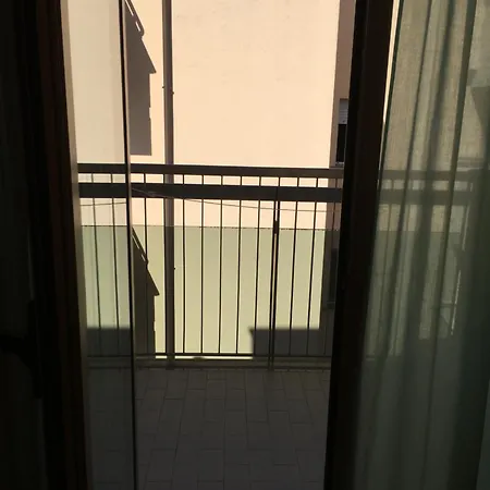 佩欧尼亚酒店 里米尼