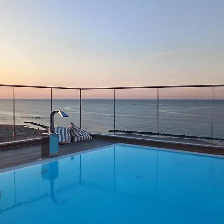 Harmony Hotel 3*