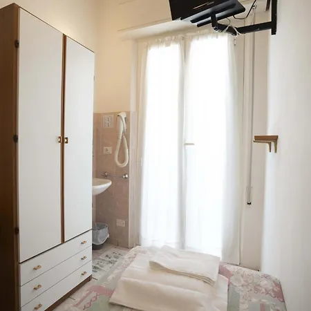 Hotel Odeon 2*