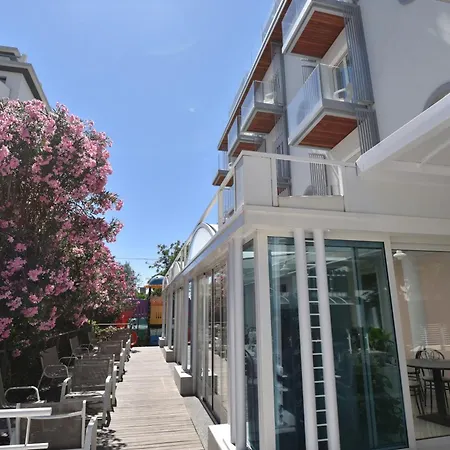 Hotel Felix 3*