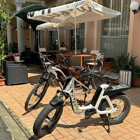 Hotel Caterina 3*