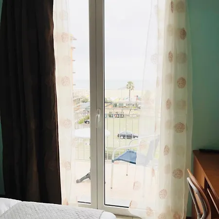 Blue Moon Meuble Hotel 3*