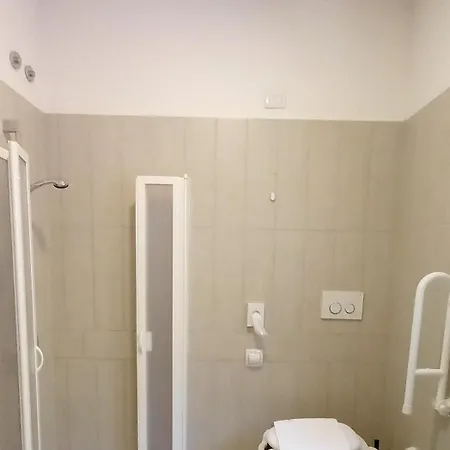 Отель Brotas 3*
