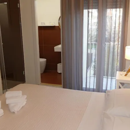 Hotel Spring