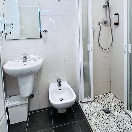 Hotel Perazzini 2*