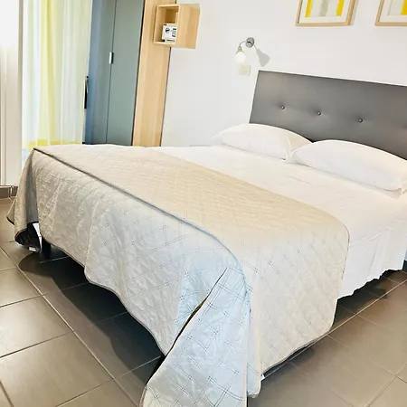 Hotel Perazzini Rimini