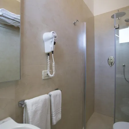 Brunella Hotel 2*