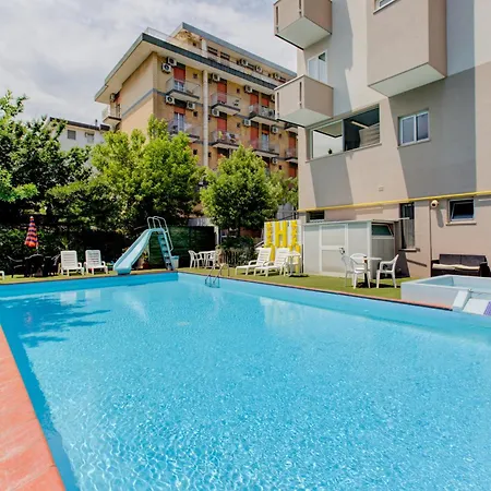 Sympathy Hotel