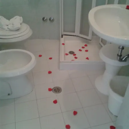 Arno Hotel 3*