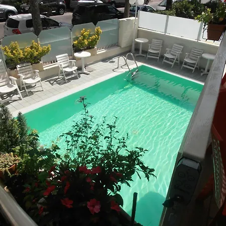 Otel Arno 3*