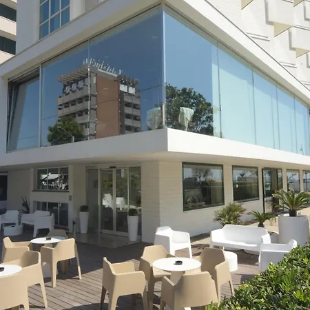 Hotel Regina Fronte Mare 3*