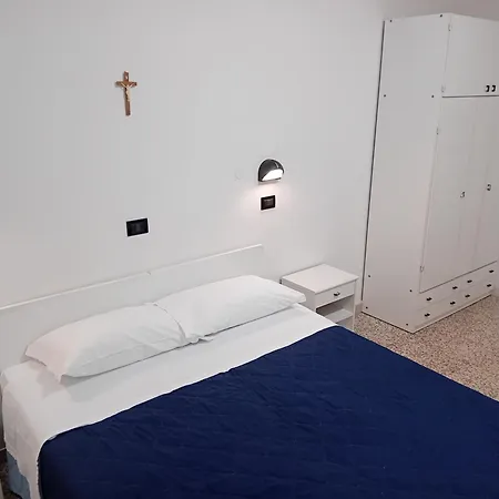 Mira Otel