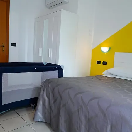 Azzurra Hotel apartamentowy 3*