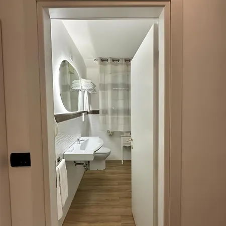 Hotel Piccinelli 3*