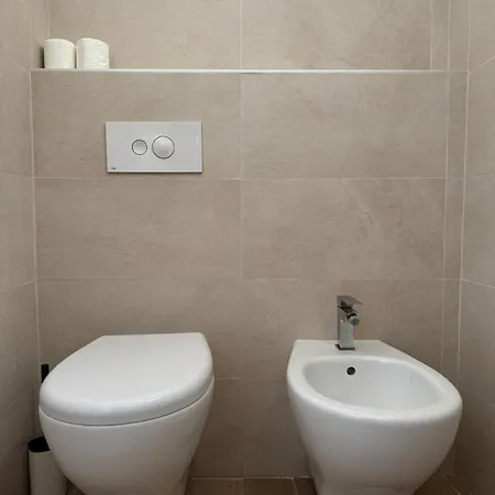 Eureka Hotel 3*