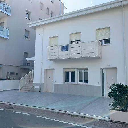 Bianca Apartment *