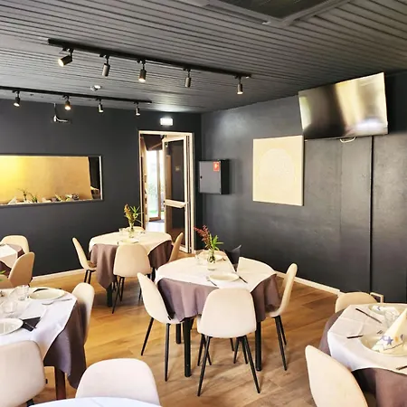 Otel Dinkli