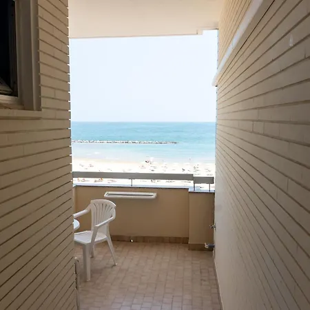 Hotel Adriatica Sul Mare Rimini