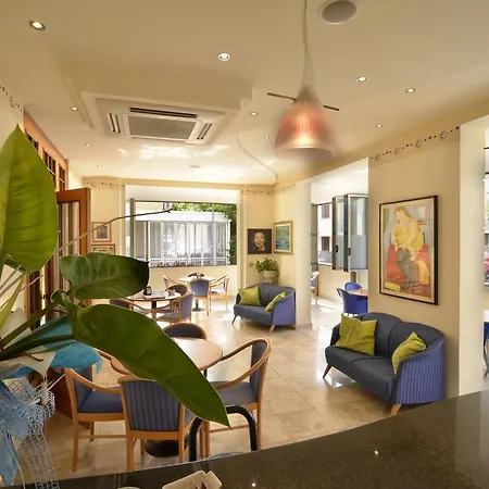Hotell Ave Rimini