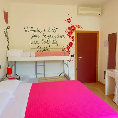 Betty Personal Style And Village Hotel 3*