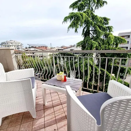 Attico Albachiara - Fiera - Palacongressi - Centro - Mare Apartment *