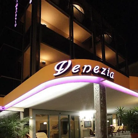 Venezia Hotel 3*