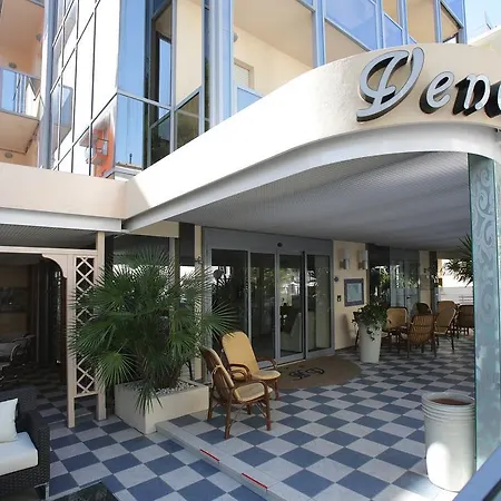 Venezia Hotel 3*