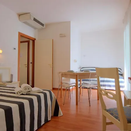 Divina Hotel apartamentowy 3*