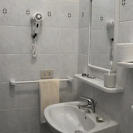 Otel Cirene 3*