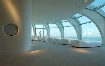 I-suite Hotel