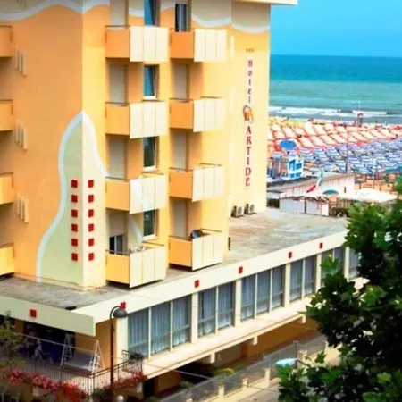 Hotel Artide
