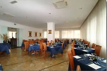 Hotel Jana 3*