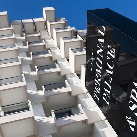 Terminal Palace & Otel Rimini