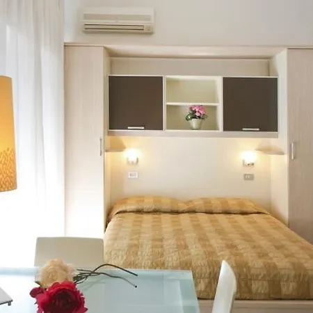 Aparthotel Internazionale 3*