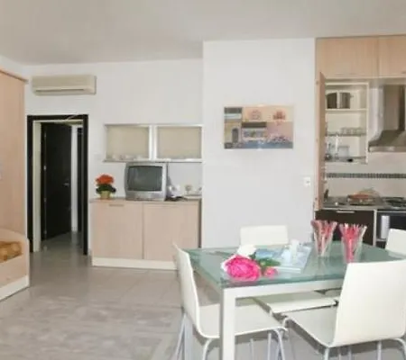 Aparthotel Internazionale 3*