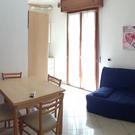 Aparthotel Yellow Rimini