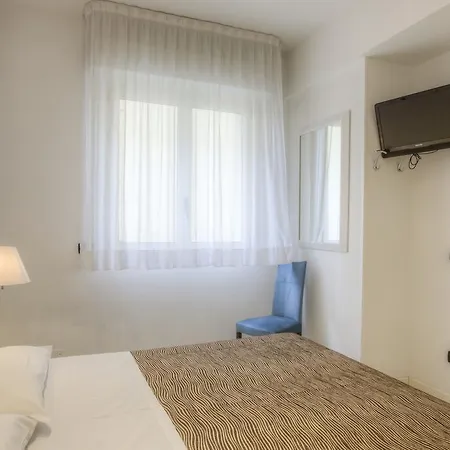 Aida 3*
