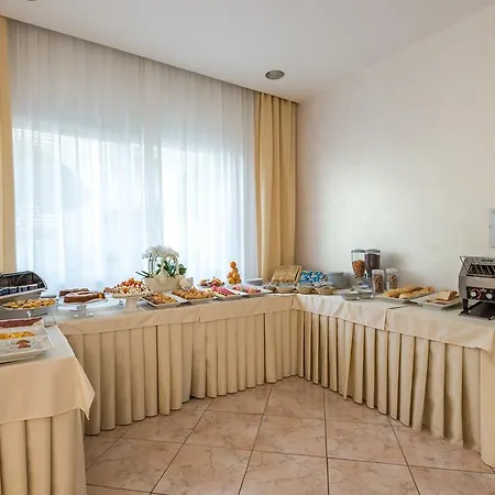 Hotel Corinna