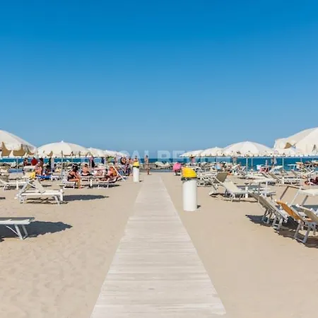 Rosy Rimini