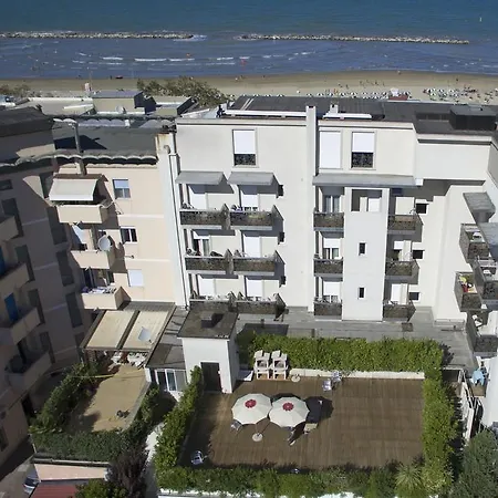 Byron 3* Rimini