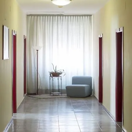 Hotel T 3*