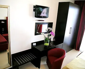 Otel Terminal Palace & 4*