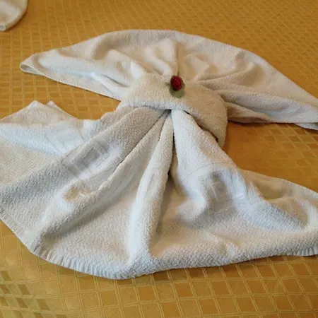 Till Hotel