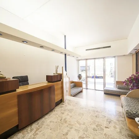 Hotel T 3*