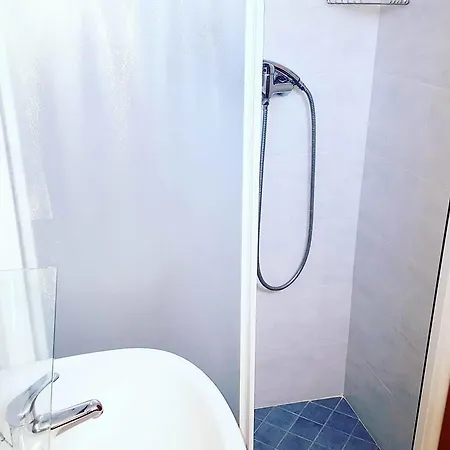 Moroni Hotel