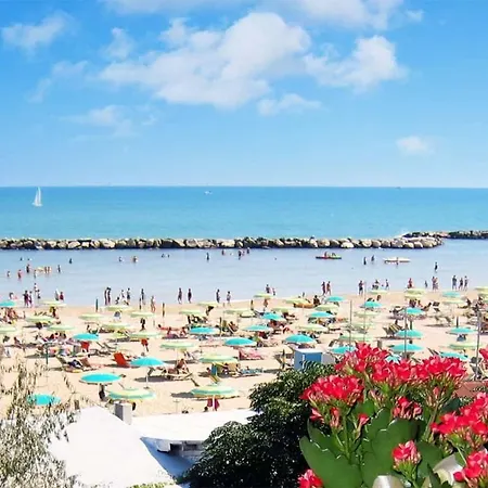 Acquario 3* Римини